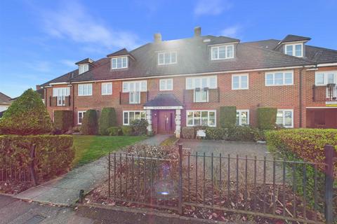 Nelson Court, Ruislip HA4