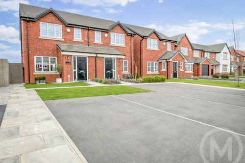 Semi-detached house - Fairsnape Close, Meadow Gate, Thornton-Cleveleys