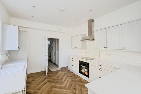 undefined, Heol Las, Birchgrove, Swansea