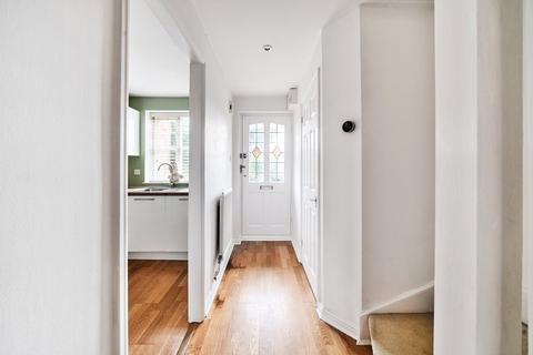 3 bedroom terraced house for sale, Crosby Way, Farnham, Surrey, GU9
