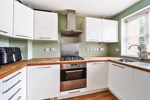 3 bedroom terraced house for sale, Crosby Way, Farnham, Surrey, GU9