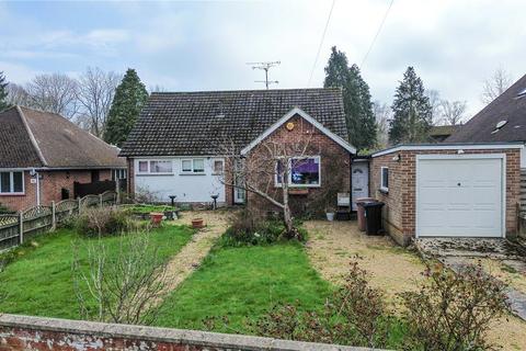 5 bedroom detached house for sale, Luckley Road, Berkshire RG41