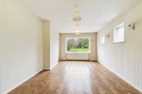 5 bedroom detached house for sale, Luckley Road, Berkshire RG41