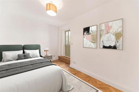 undefined, Kidbrooke Grove, LONDON SE3