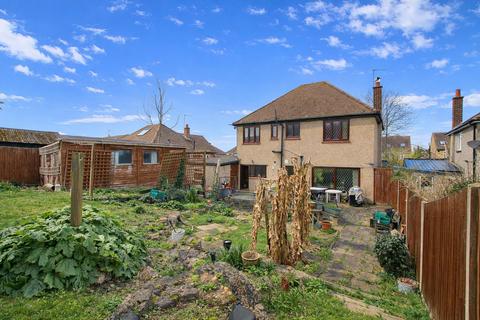 4 bedroom detached house for sale, Stanley Park Road, Wallington SM6