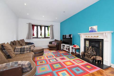 undefined, Stanley Park Road, Wallington SM6
