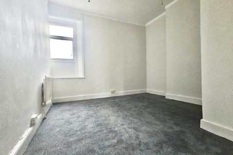 undefined, High Street, LONDON