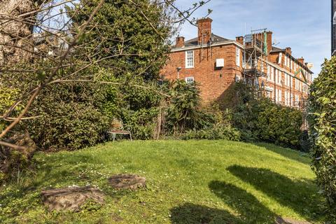 undefined, Hazellville Road, London, N19