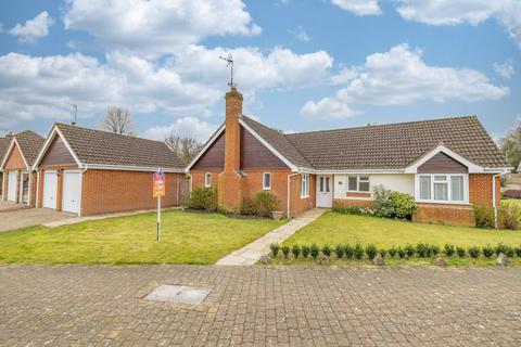 3 bedroom bungalow for sale, Kings Chase, Willesborough, Ashford, Kent, TN24