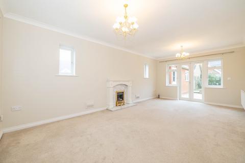 3 bedroom bungalow for sale, Kings Chase, Willesborough, Ashford, Kent, TN24