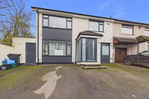 3 bedroom semi-detached house for sale - Vicarage Road, Bristol BS13