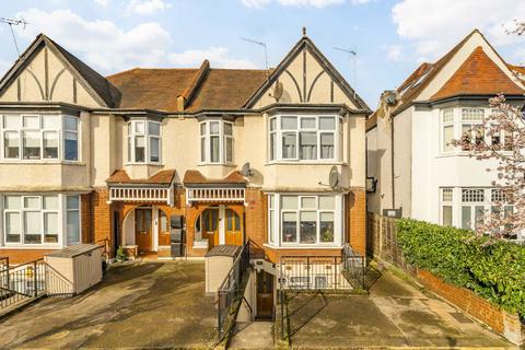 4 bedroom flat to rent, Stanhope Avenue, London N3