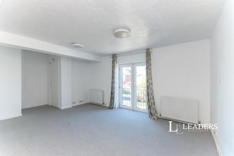 2 bedroom flat to rent, Collier Road, Pevensey Bay, Pevensey, BN24