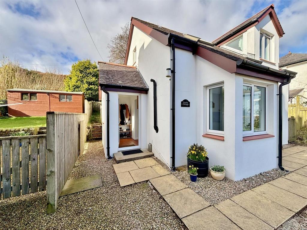Garret Cottage front, Whiting Bay