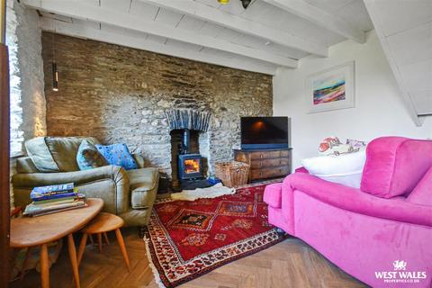 undefined, Penrhiwllan, Llandysul