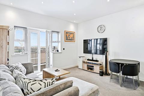 undefined, Richmer Road, Erith, DA8