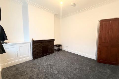 2 bedroom terraced house to rent, Burder Street, LOUGHBOROUGH