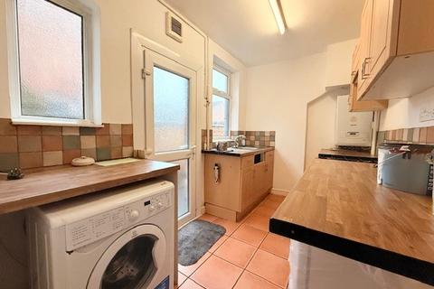 2 bedroom terraced house to rent, Burder Street, LOUGHBOROUGH