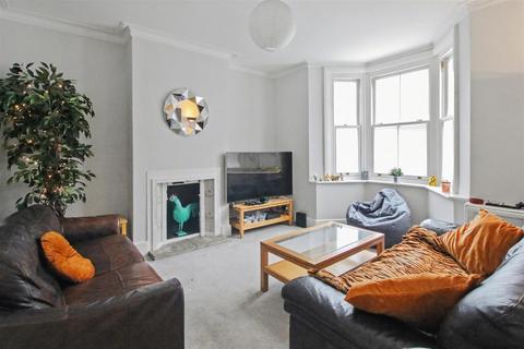undefined, QUEEN ANNE'S TERRACE, LEATHERHEAD, KT22