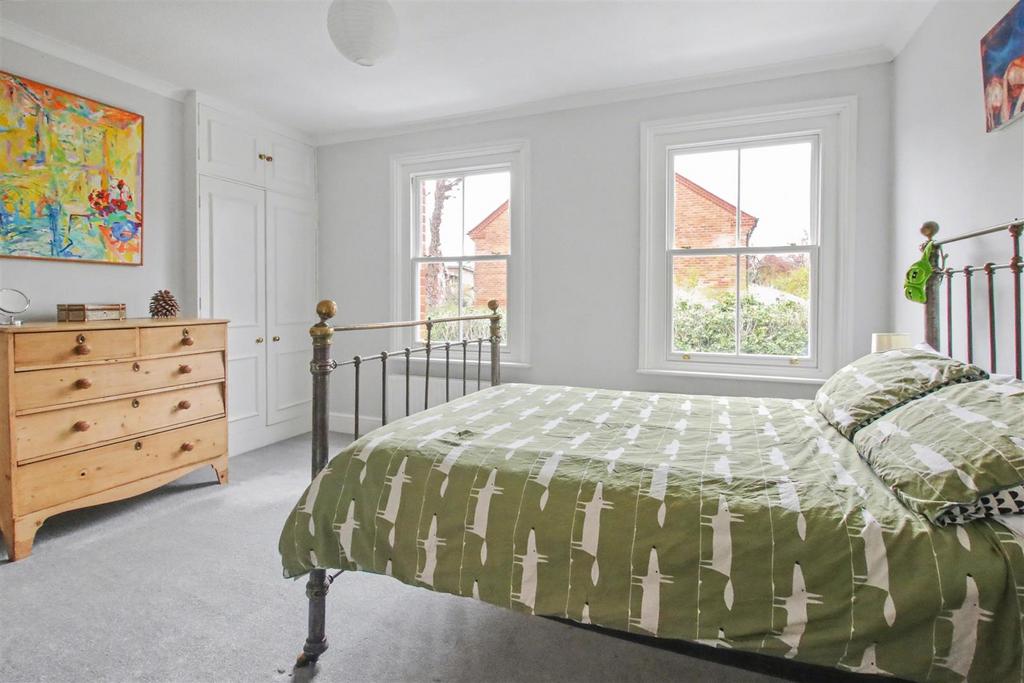 Bed 3.JPG