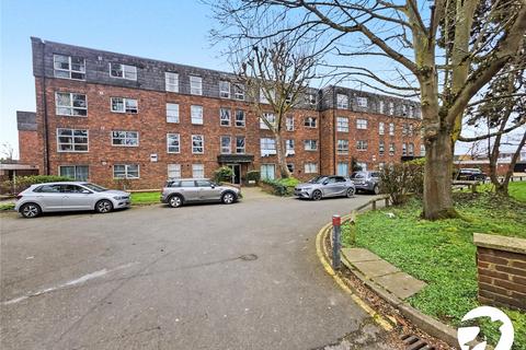 2 bedroom flat to rent, Marlowe Gardens, London, SE9