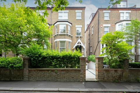 3 bedroom flat to rent, Chalcot Gardens, London NW3