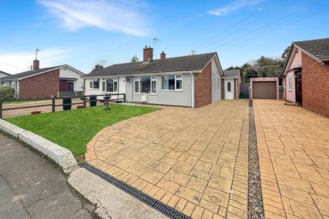 3 bedroom semi-detached bungalow for sale, Leys Road, Wivenhoe, Colchester, CO7