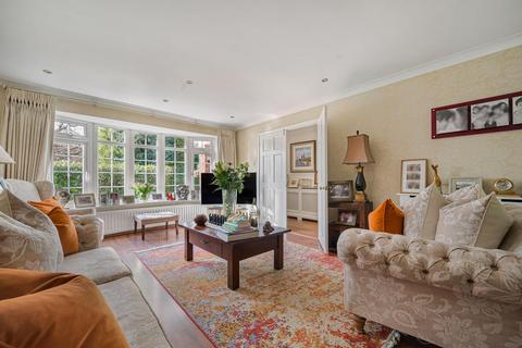 undefined, Copley Dene, Bromley