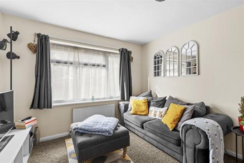 undefined, Deeds Grove, High Wycombe HP12