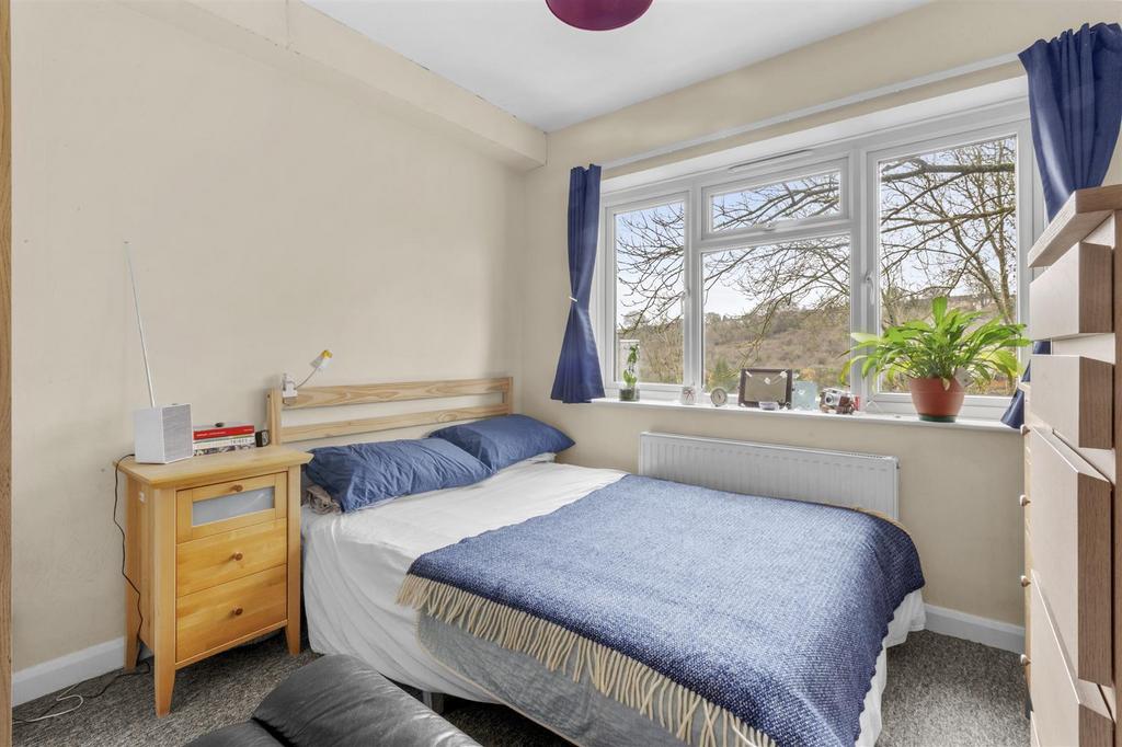 51a Double Bedroom.jpg