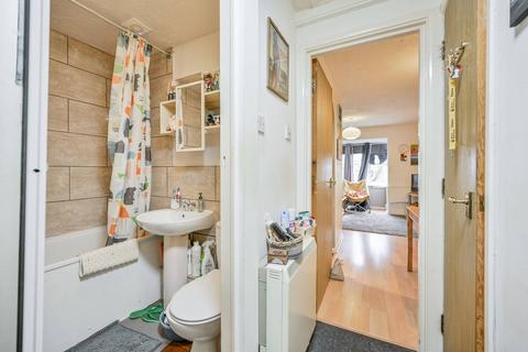 St Pauls Rise, Palmers Green, London, N13