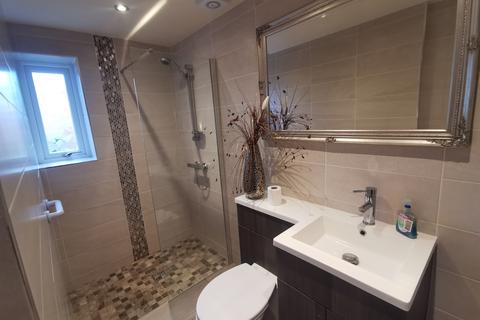 3 bedroom house to rent, Tudor Road, Lytham St. Annes, FY8