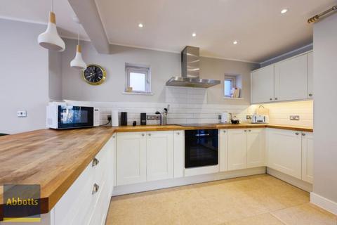 undefined, Hillside, Royston, SG8