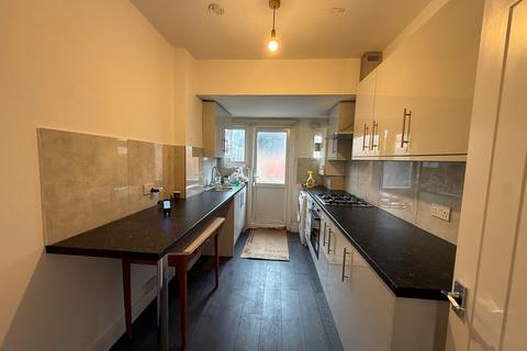 undefined, Southall, London UB1