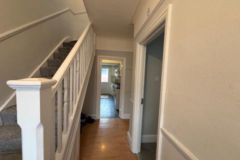 undefined, Southall, London UB1