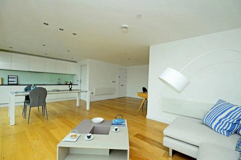 2 bedroom flat to rent, Kersfield House, Putney, London, SW15