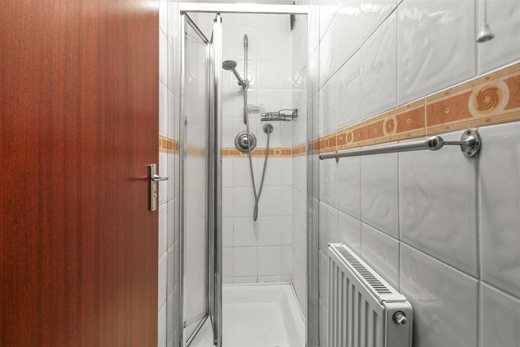 146a Shower Room.jpg