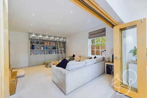 undefined, Hunters Court, Wix