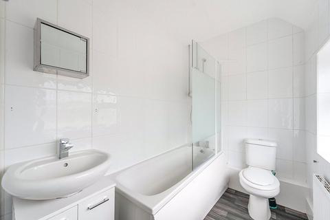 3 bedroom end of terrace house for sale, Chester Road, South Yorkshire DN2