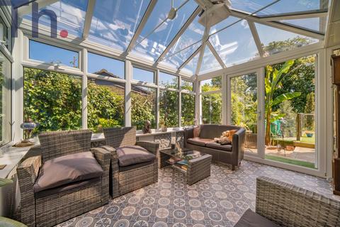 2 bedroom detached bungalow for sale, St. Lawrence, Ventnor PO38