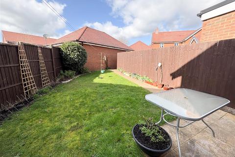 3 bedroom house to rent, Stewkley Road, Wing, Leighton Buzzard