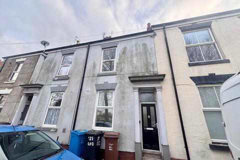 undefined, Leonard Street, HULL