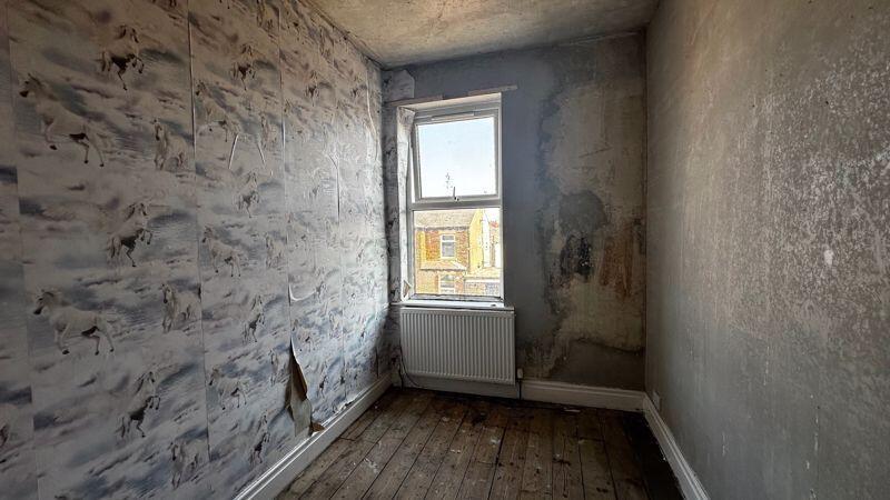 Bedroom 2.jpeg