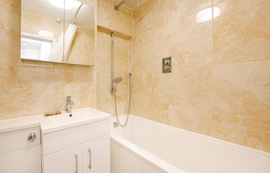 44 quebec court 3 12.03 .png