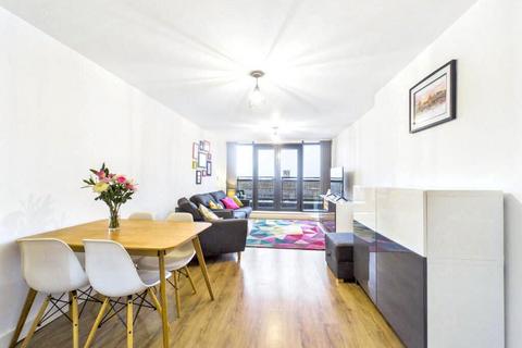 2 bedroom apartment for sale, 55 Queens Dock Avenue, Hull, East Riding of Yorkshire, HU1 3DR