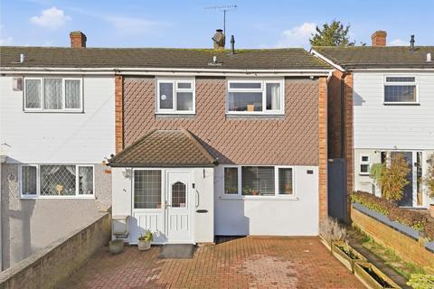 3 bedroom end of terrace house for sale, Udall Gardens, Romford, RM5