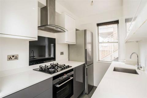 undefined, New Cavendish Street, London W1W