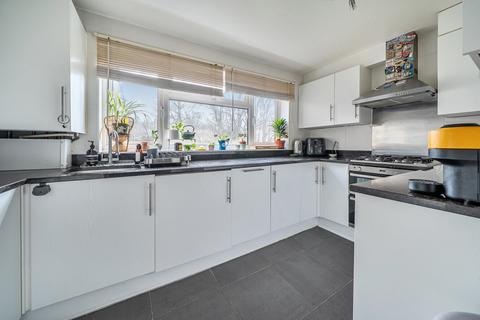 undefined, Foxgrove Road, Beckenham, BR3