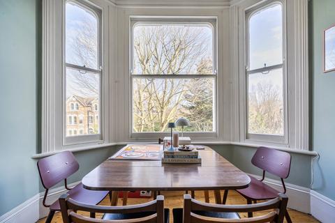 2 bedroom flat for sale, Breakspears Road, Brockley, London, SE4