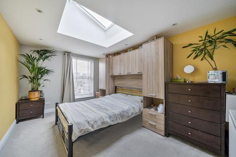 2 bedroom end of terrace house for sale, Loampit Hill, Lewisham, London, SE13